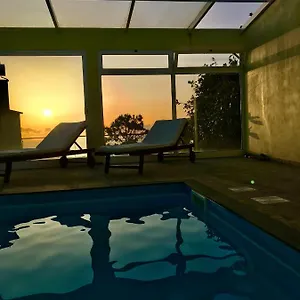 Casa Da Relva Com Piscina Aquecida Interna Appartement